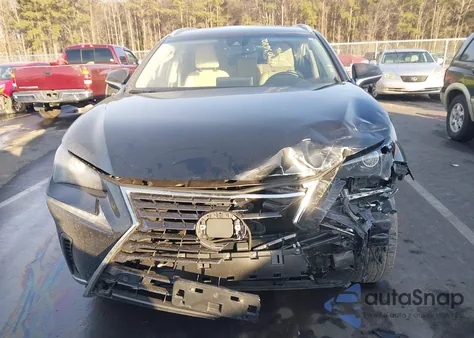 2019 Lexus Nx 300 z USA, uszkodzony, nr VIN JTJBARBZ1K2192796